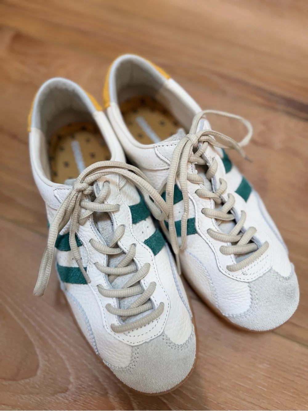 Coolway Goal Men’s Sneakers White Green Mustard Gum Sole Size 6 EU 40